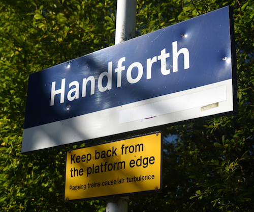 Handforth unbranded sign