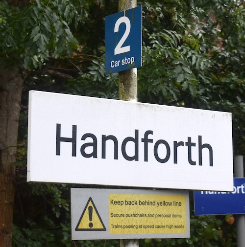 Handforth 'GBR' format sign