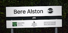 Bere Alston station sign