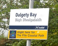 Dalgetty Bay station sign