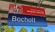 Bocholt station sign