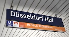 Düsseldorf Hbf station sign