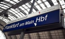 Frankfurt am Main Hbf station sign