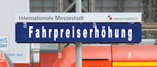 Frankfurt am Main Hbf station sign