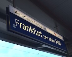 Frankfurt am Main Hauptbahnhof station sign