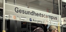 Gesundheitscampus station sign