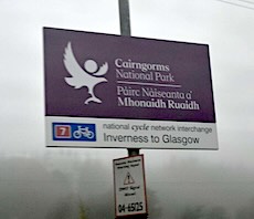 Dalwhinnie station sign