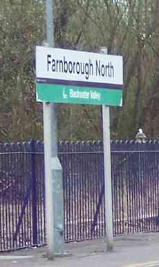 Farnborough North station sign