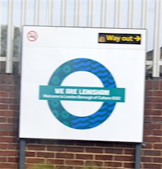 Forest Hill station sign
