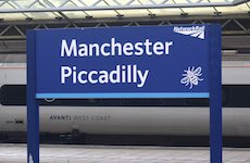 Manchester Piccadilly station sign