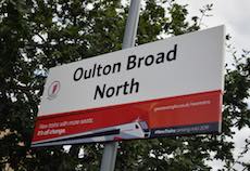 Oulton Broad North station sign