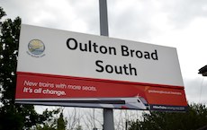 Oulton Broad South station sign