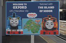 Oxford station sign