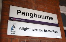 Pangbourne station sign