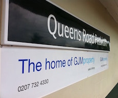 Queens Road Peckham station sign