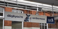 Streatham Common station sign