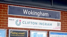 Wokingham station sign