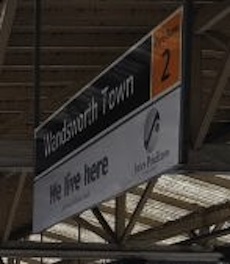 Wandsworth Town station sign